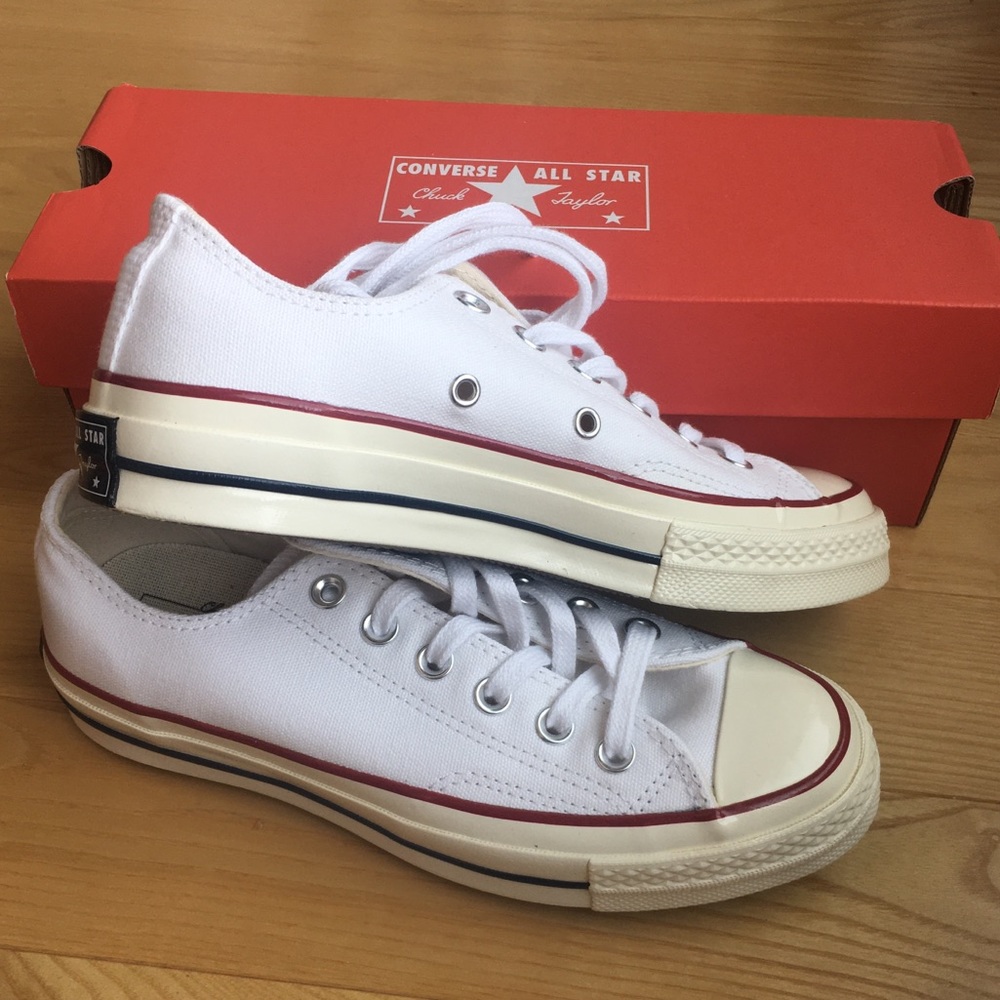 NEVER BEEN WORN - White Chuck 70 Low Top - sz 6.5
